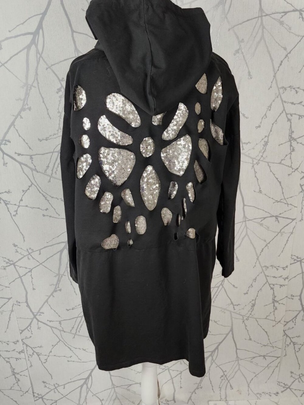 Evermine Black Cotton French Terry Sequin Cutout Open Hoodie